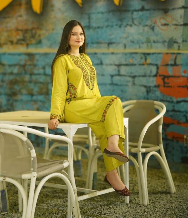 POCKET SEQUENCE EMBROIDERY 2PC - Image 2