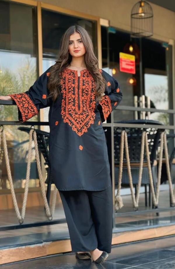 Trending Farshi shalwar 2Pcs Stitch Suit