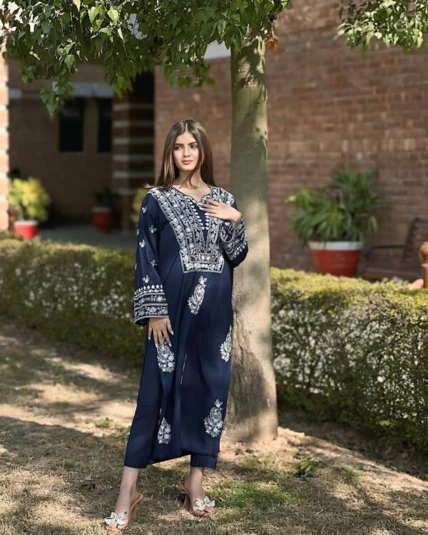 SUMMER COLLECTION  DAZZEL LONG LENGTH EMBROIDERY 2PC - Image 5