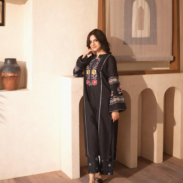 SUMMER COTTAGE EMB LONG LENGTH 2PCS