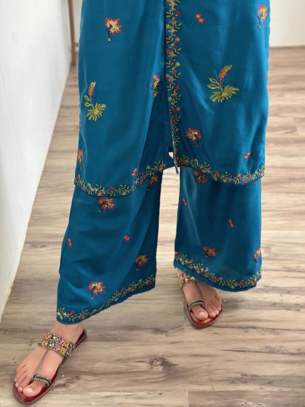 SEQUENCE EMBROIDERY FRONT CUT 2PC Summer Linen - Image 7