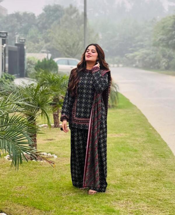 DIGITAL CHUNRI FARSHI SHALWAR 3PCS SUITE SUMMER COLLECTION - Image 3