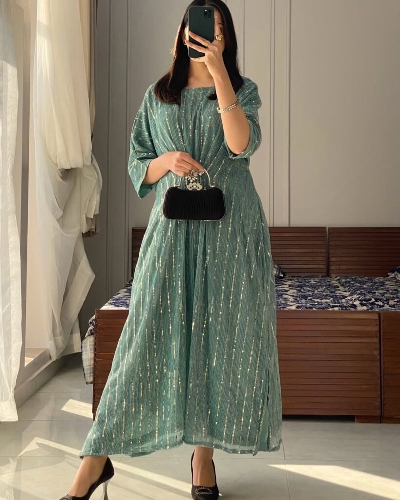 Qamar Shimmer Kaftan