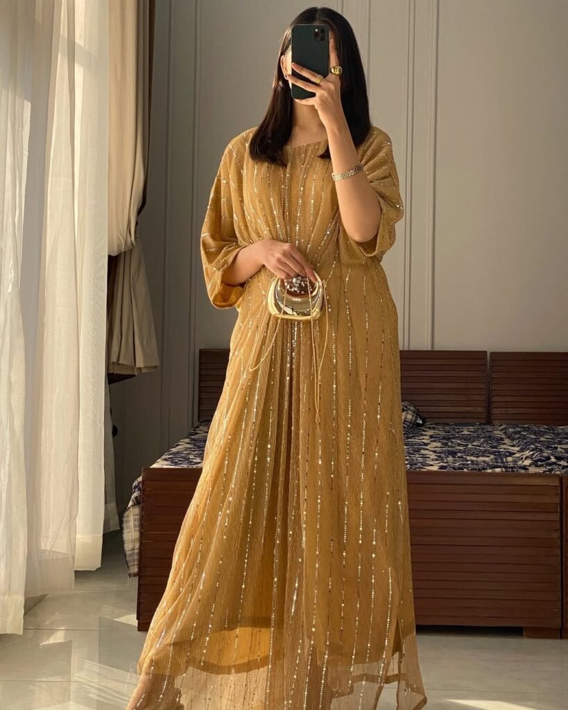 Qamar Shimmer Kaftan